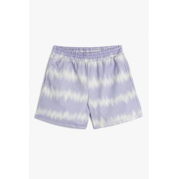 Pantaloni scurti cu model tie dye Pantaloni scurti cu model tie dye