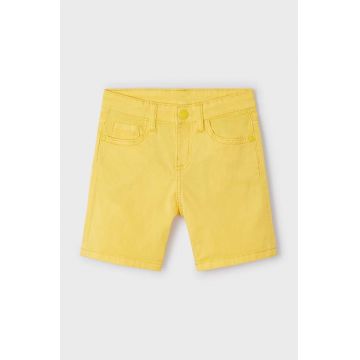 Mayoral pantaloni scurti copii culoarea galben, talie reglabila