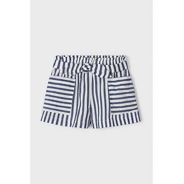 Pantaloni scurti in dungi cu o centura elastica