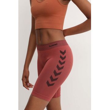Hummel pantaloni scurți de antrenament First Seamless culoarea rosu, cu imprimeu, high waist, 212556