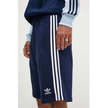 adidas Originals pantaloni scurți din bumbac Adicolor 3-Stripes culoarea bleumarin, IM9424