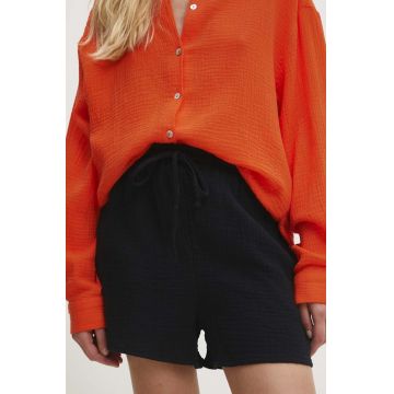 Answear Lab pantaloni scurti din bumbac culoarea negru, neted, high waist
