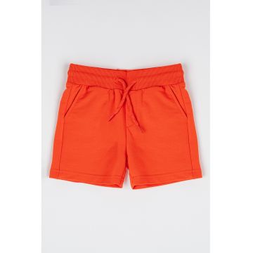 Pantaloni scurti cu talie ajustabila