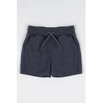 Pantaloni scurti cu talie ajustabila