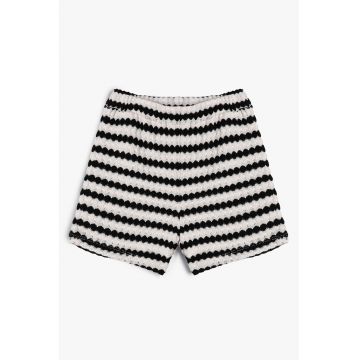 Pantaloni scurti din amestec de bumbac - in dungi