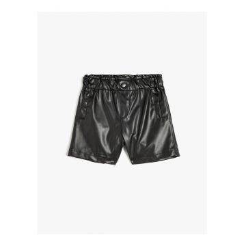 Pantaloni scurti din piele ecologica