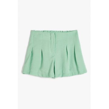 Pantaloni scurti regular fit cu model uni