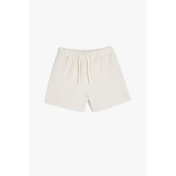 Pantaloni scurti texturati de bumbac