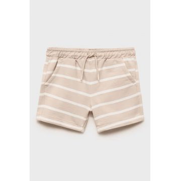 Pantaloni scurti cu buzunare oblice si model in dungi