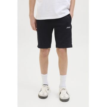 Pantaloni scurti cu detaliu logo discret