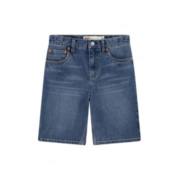 Pantaloni scurti cu gaici pentru curea