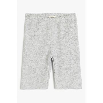 Pantaloni scurti cu model si talie elastica