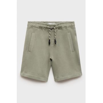 Pantaloni scurti cu snur