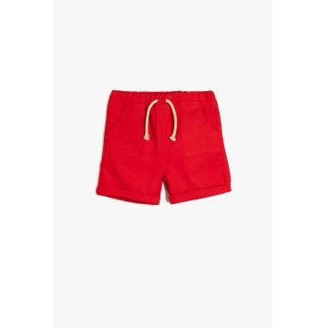 Pantaloni scurti cu snur si buzunare oblice