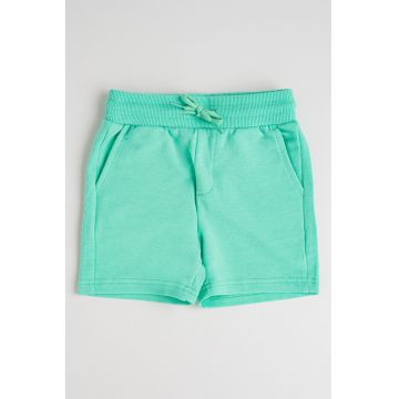 Pantaloni scurti cu talie ajustabila