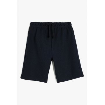 Pantaloni scurti din amestec de bumbac cu model uni