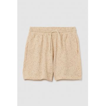Pantaloni scurti cu snur de ajustare si model cu inimi