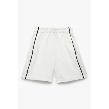 Pantaloni scurti cu talie elastica