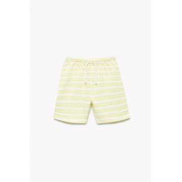 Pantaloni scurti in dungi cu talie elastica