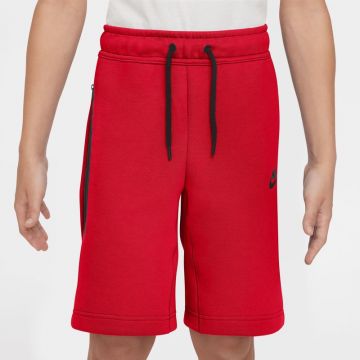 Sort Nike B NSW TECH FLC SHORT