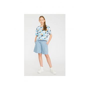 Pantaloni scurti cu elastic in talie