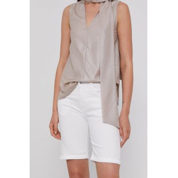 Pepe Jeans Pantaloni scurți POPPY femei, culoarea alb, material neted, high waist
