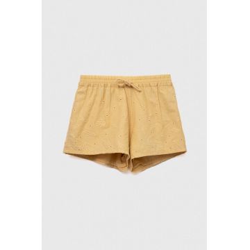 United Colors of Benetton pantaloni scurți din bumbac pentru bebeluși culoarea bej, neted, talie reglabila United Colors of Benetton pantaloni scurți din bumbac pentru bebeluși culoarea bej, neted, talie reglabila