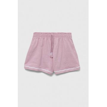 United Colors of Benetton pantaloni scurti bebe culoarea roz, neted United Colors of Benetton pantaloni scurti bebe culoarea roz, neted