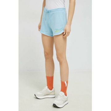 Reebok pantaloni scurti femei, culoarea turcoaz, cu imprimeu, medium waist Reebok pantaloni scurti femei, culoarea turcoaz, cu imprimeu, medium waist