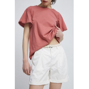 Medicine pantaloni scurti femei, culoarea alb, neted, medium waist